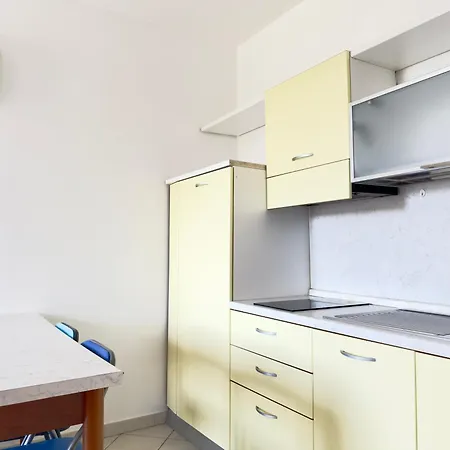Raffaello 303, 3 Posti, Terrazzo, Free Park *